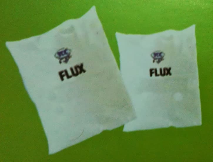 Flux - gồm có 3 loại: 1. Flux-SD là bột tách xỉ; 2. Flux-T là bột làm cứng nhôm; 3. Flux ZN5 chuyên dùng cho đồng